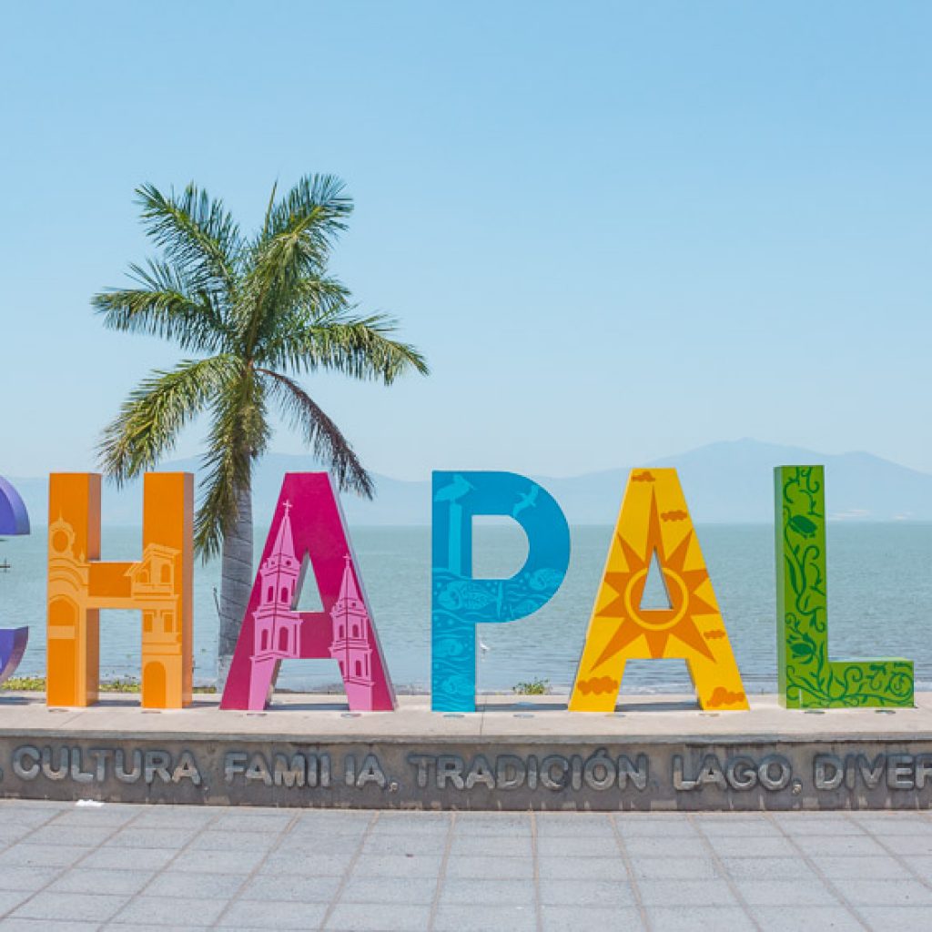 chapala tour; lago de chapala tour; lake chapala tour; que hacer en chapala; what to do in chapala; ajijic tour; que hacer en ajijic; what to do in ajijic; galerias en ajijic; que hacer cerca de guadalajara; what to do nearby guadalajara;