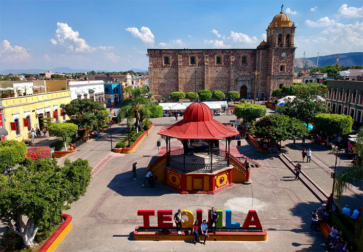 tequila pueblo magico; mundo Tequila; Jalisco; Mexico; viaje a Tequila; que hacer en tequila; tour a Tequila; Tours en Tequila; Tequila tours; ruta; Tequila; tour; tours; viajes; Guadalajara; agave; agave azul; paseo; excursion; fabrica; tequileras; destilerias; route; travel; blue agave; distillate; ride; rest; factory; distilleries; state of Jalisco; experiencia; guia; turismo; turista; turistico; que hacer en Guadalajara; Guadalajara turismo; ocio; ocio en Guadalajara; tiempo libre; tiempo libre en Guadalajara; vacaciones; Vacaciones en Guadalajara; vacaciones en Jalisco; experience; guide; tourism; tourist; what to do in Guadalajara; Guadalajara tourism; free time; vacations; things to do nearby Guadalajara; recorrido; pueblo; pueblo magico; visita Tequila; things to do in Tequila; what to do in Tequila; tours en tequila jalisco mexico; around guadalajara mexico; recorridos en tequila; guia turistico en Tequila; proceso del tequila; visita a fabricas de Tequila; leasure; gdl;